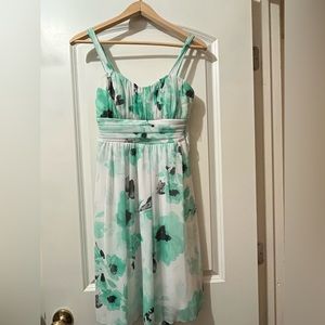 Beautiful Floral semi-formal dress